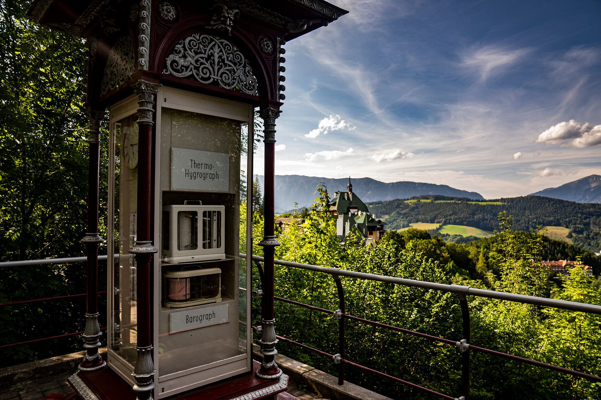 View from the Semmering high road to the Südbahnhotel, with the Rax and Schneeberg mountains in the background