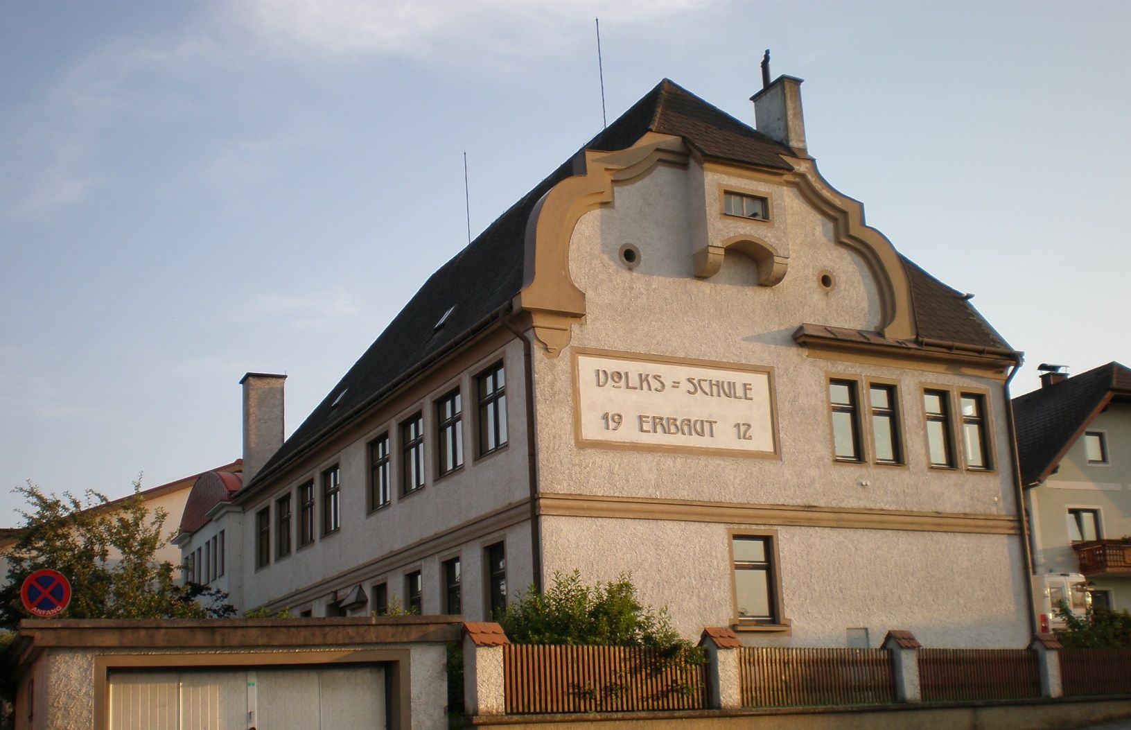 Waldhausen elementary school