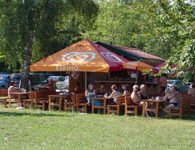 Danner's beach buffet