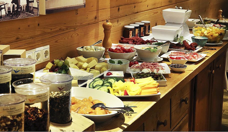 Buffet breakfast