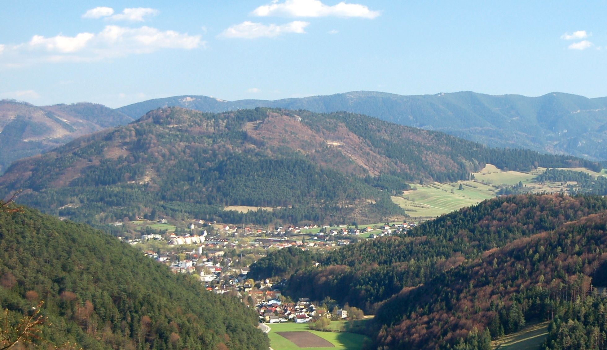 View of Pernitz and the Großer Kitzberg