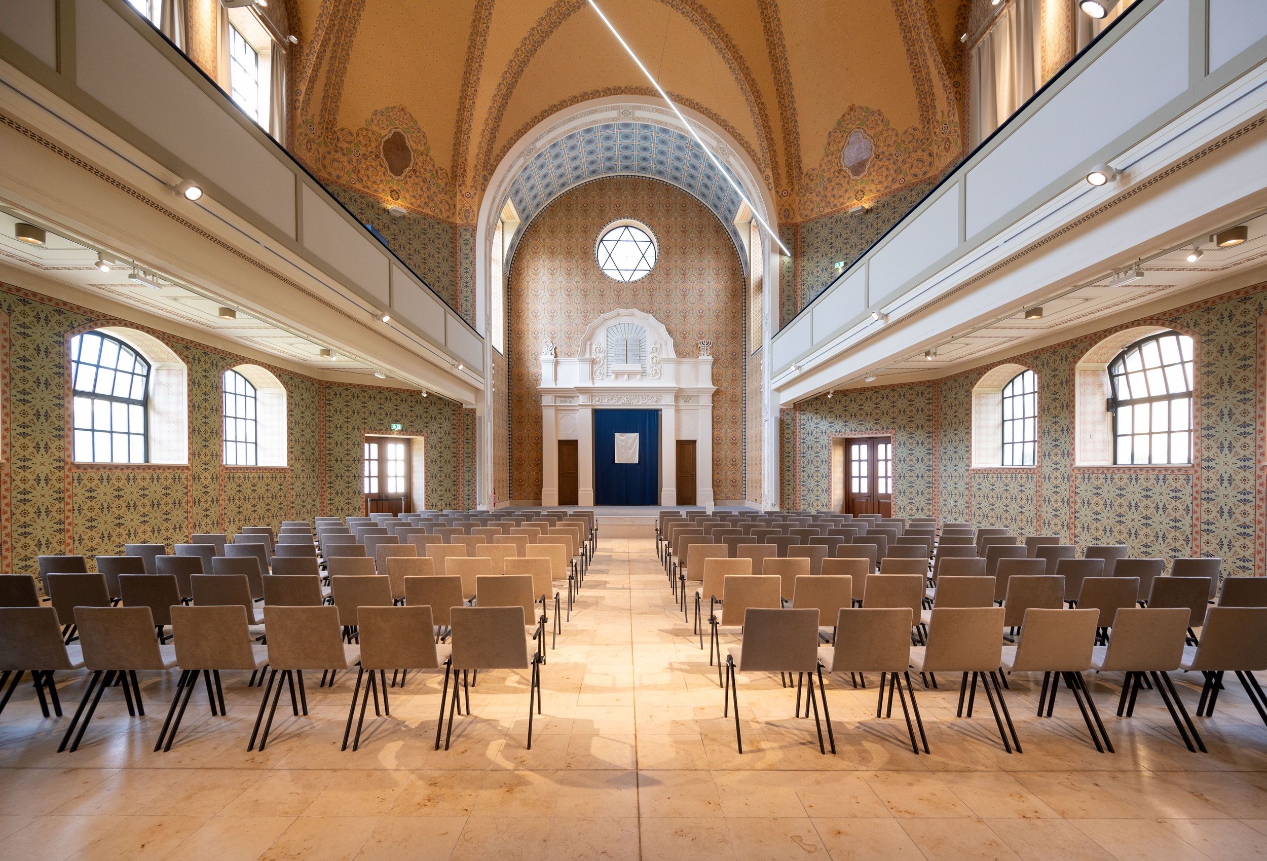 Former synagogue St. Pölten, main room
