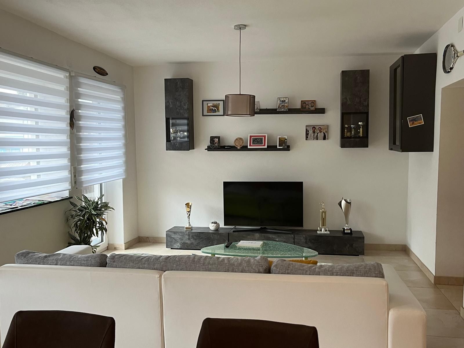 FW_Mueller_living room