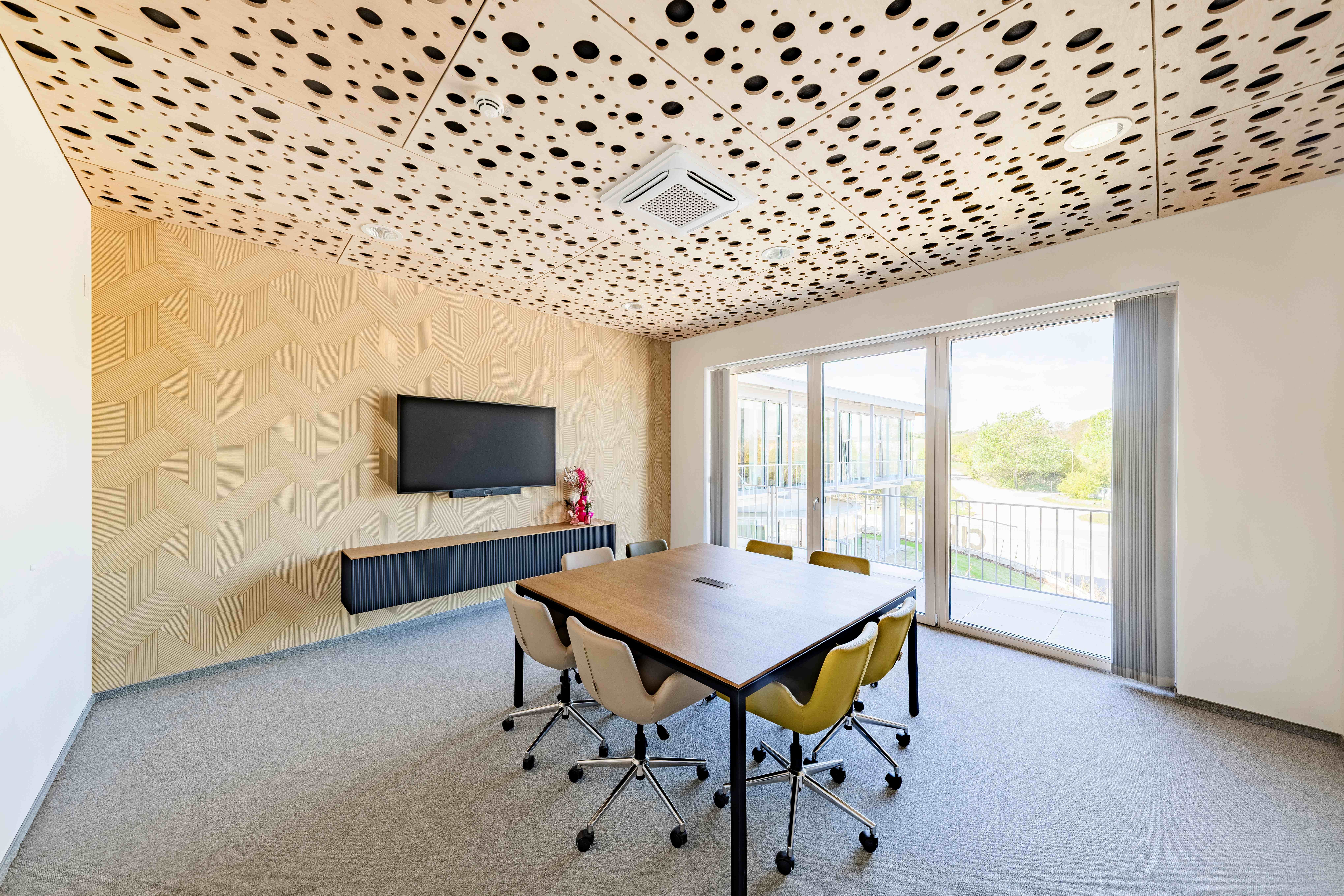 033_Circle_nimozimmerhackl_C6A8690-HDR