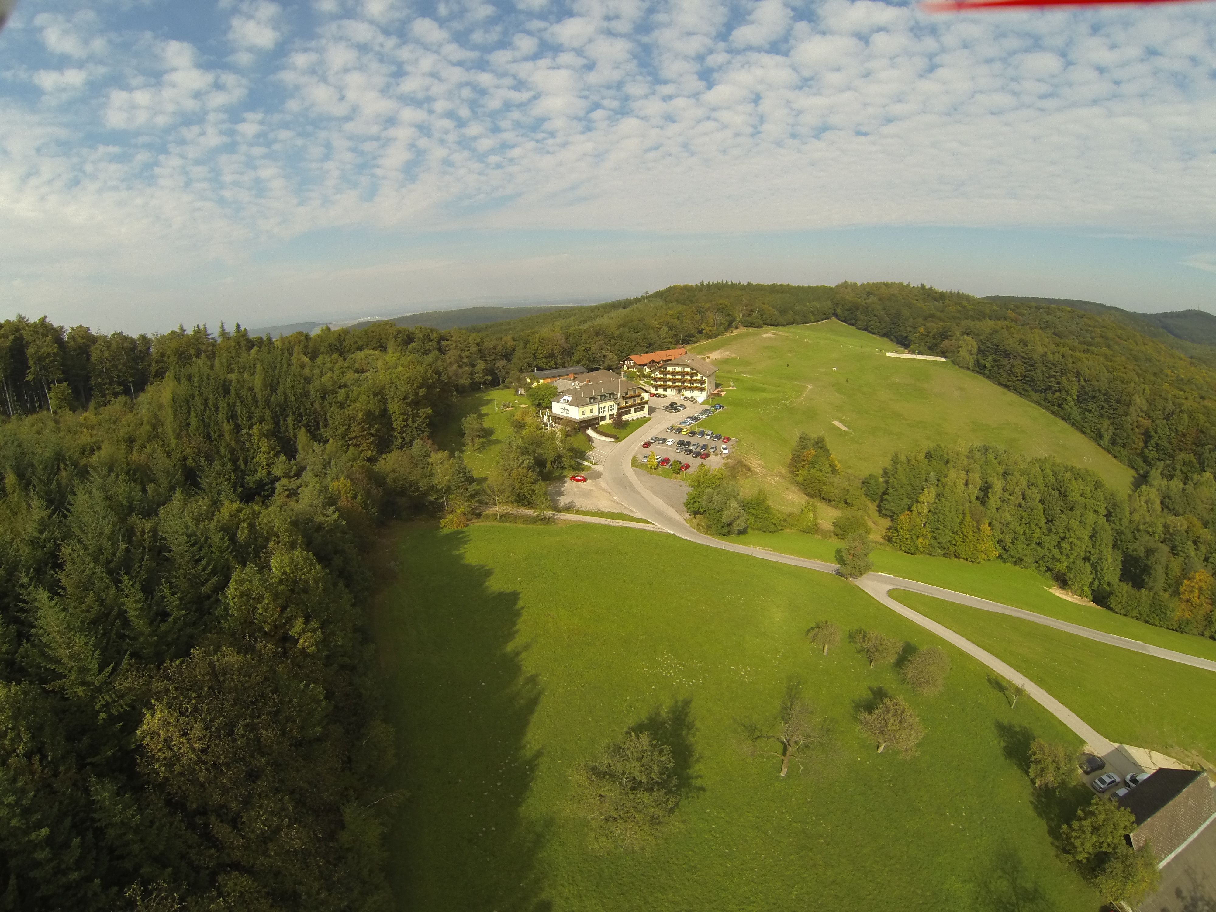 Vogelperspektive_Wienerwaldhof