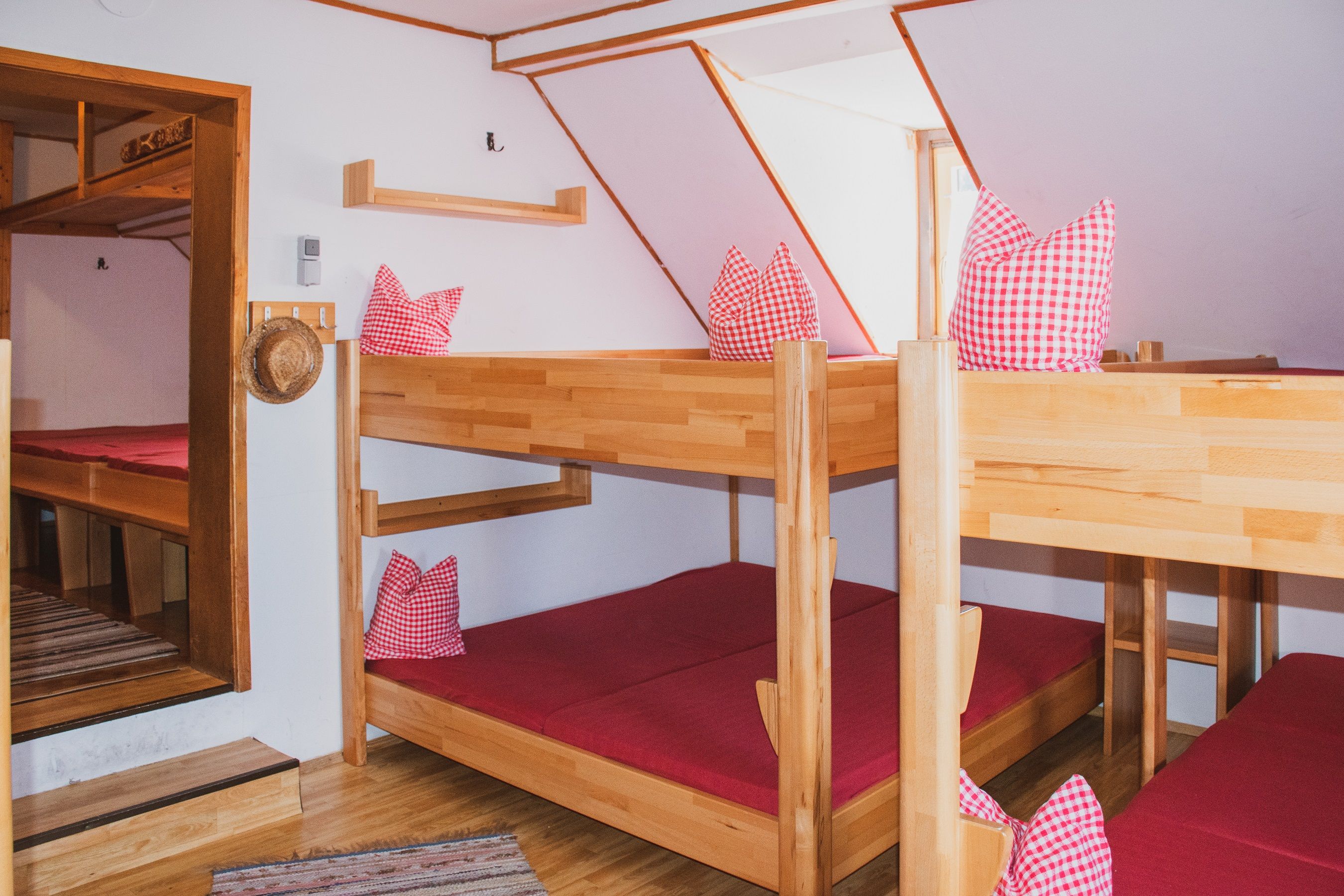 Mattress camp for 18 people
