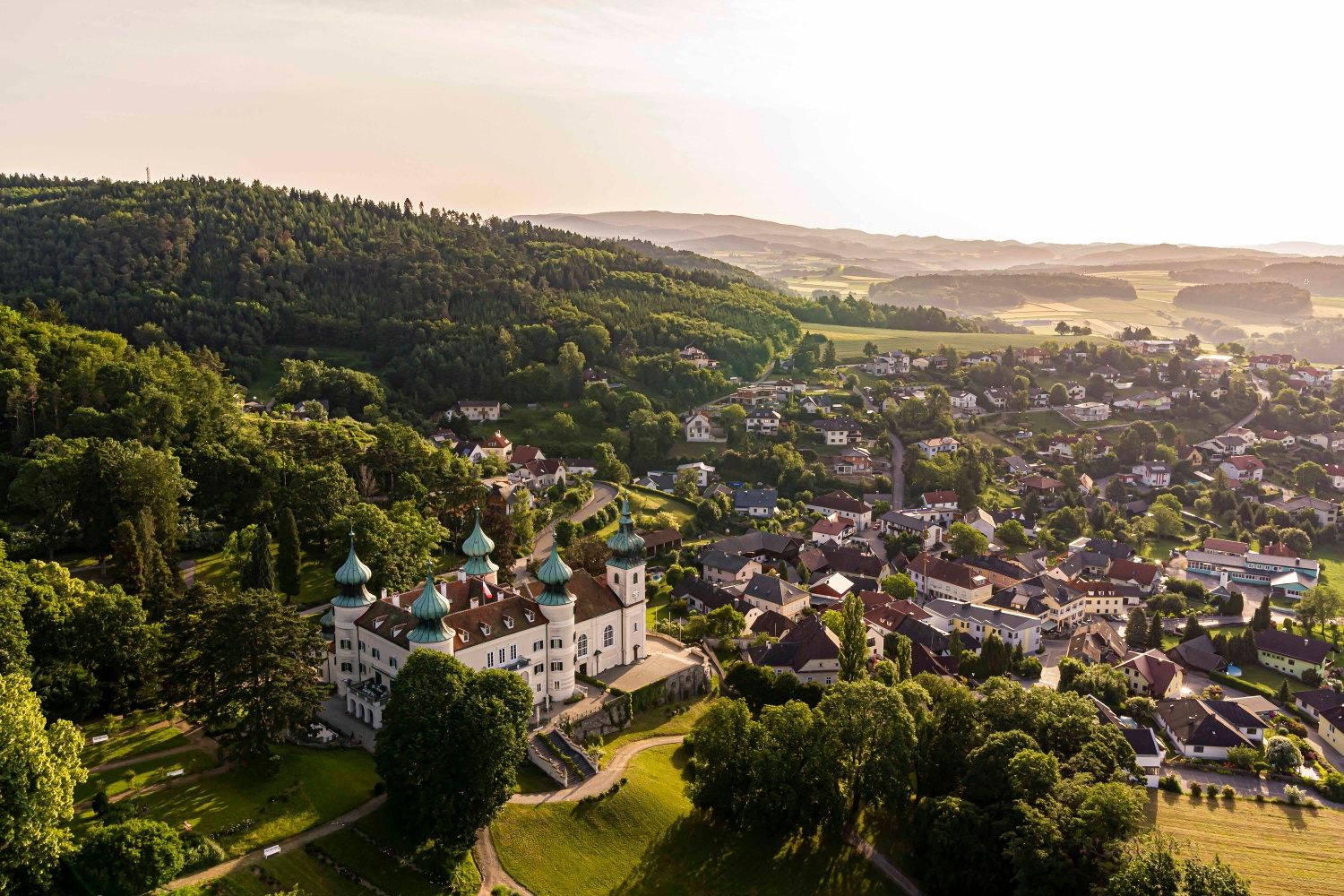 Artstetten Castle aerial view