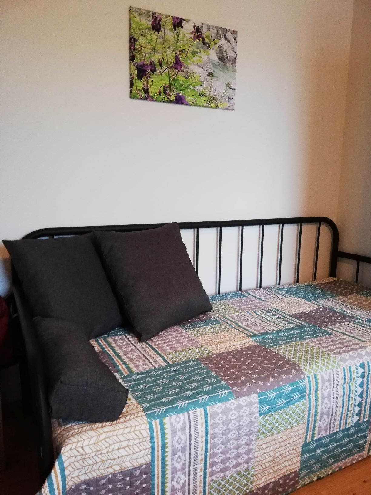 Day bed in apartment E