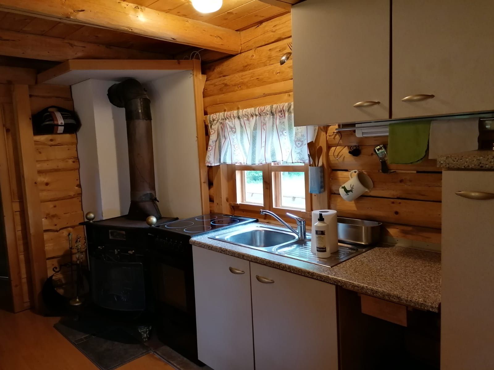 Kitchen in the log cabin