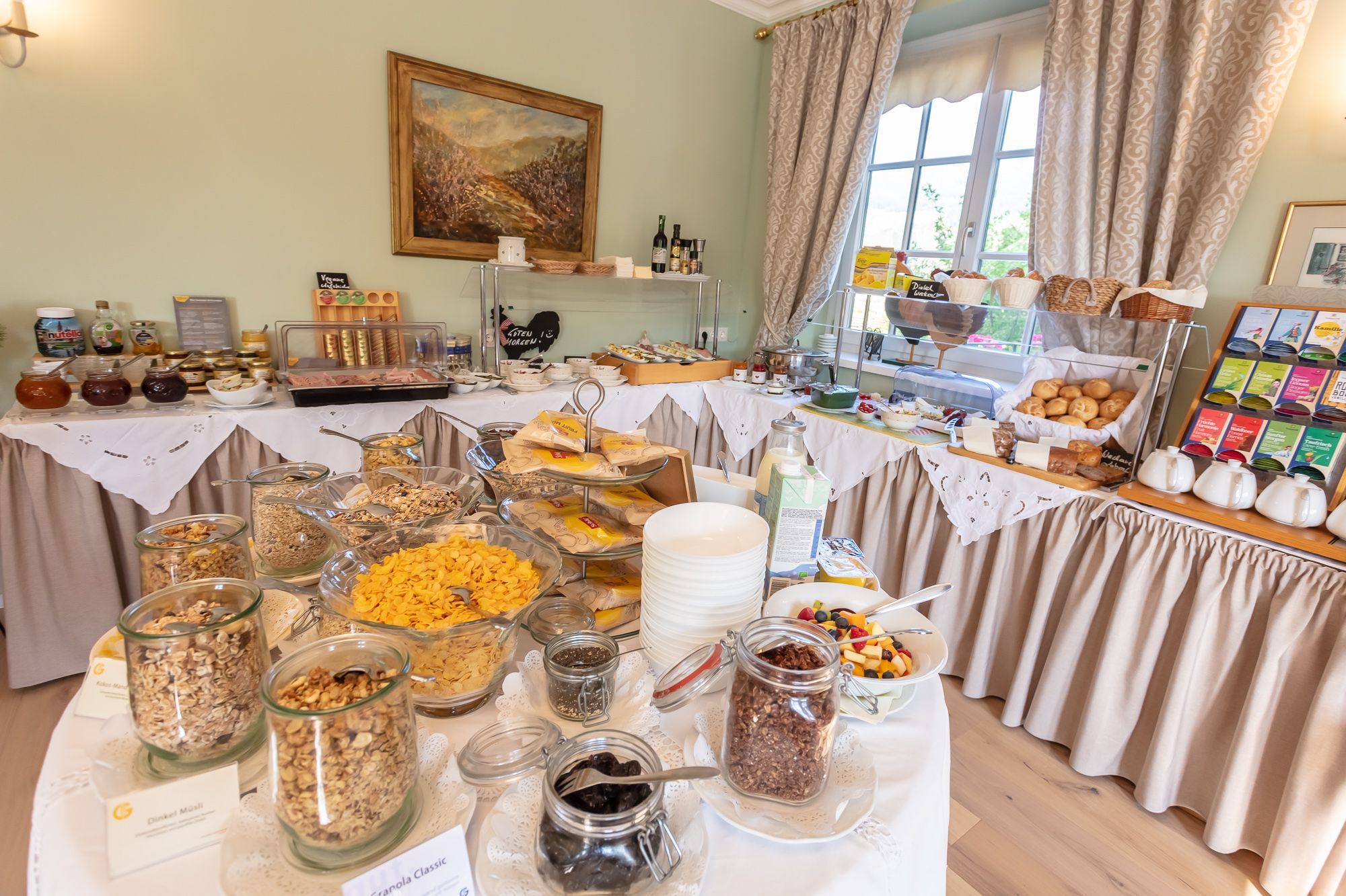 Breakfast buffet