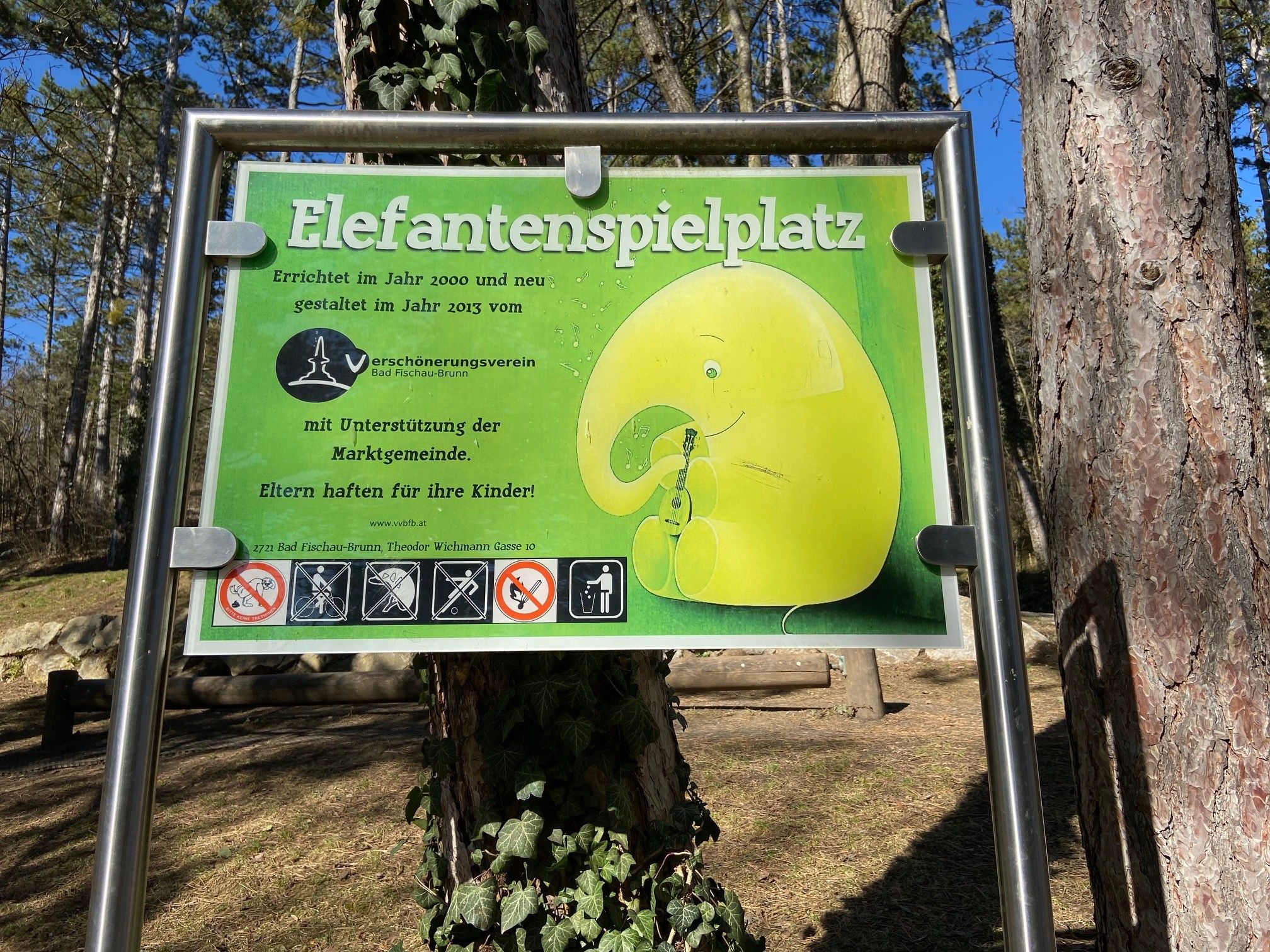 Elephant forest playground 