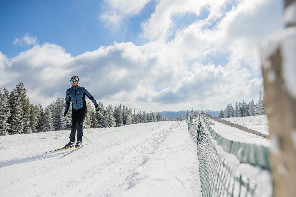 Alternating panoramic trail