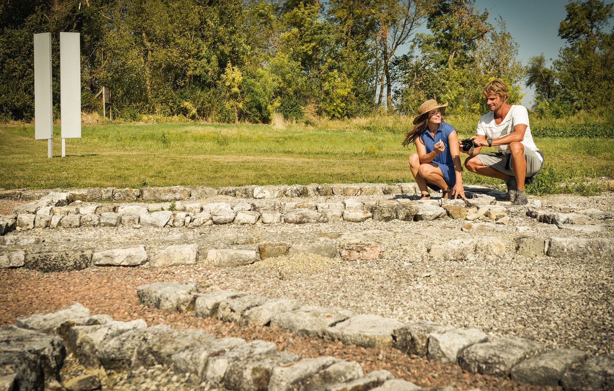 Couple visits the Villa Rustica 