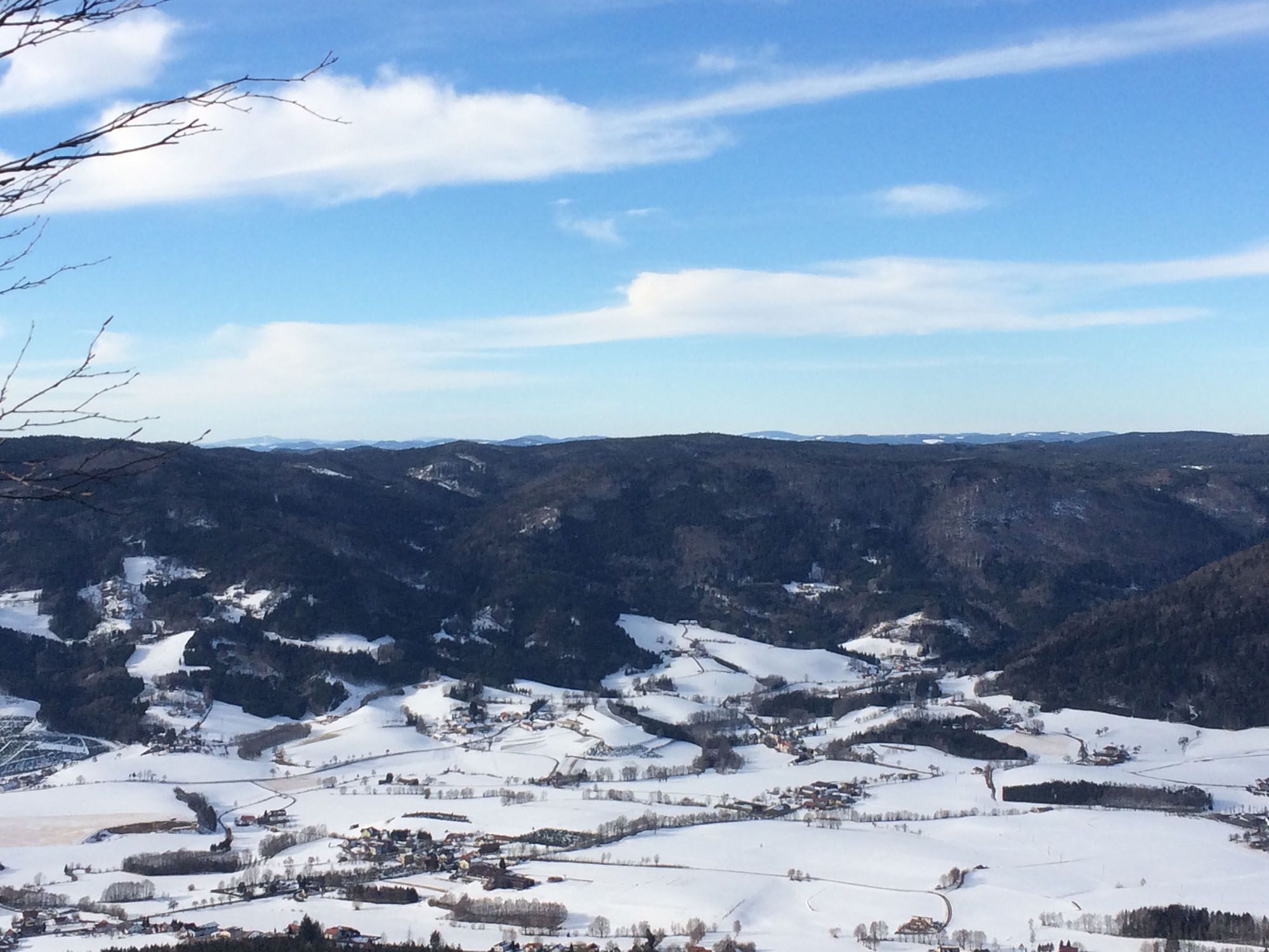 Summit experience from Ostrong - hiking trail directly adjacent to the farm