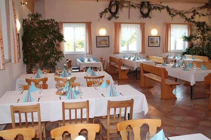 Wine tavern