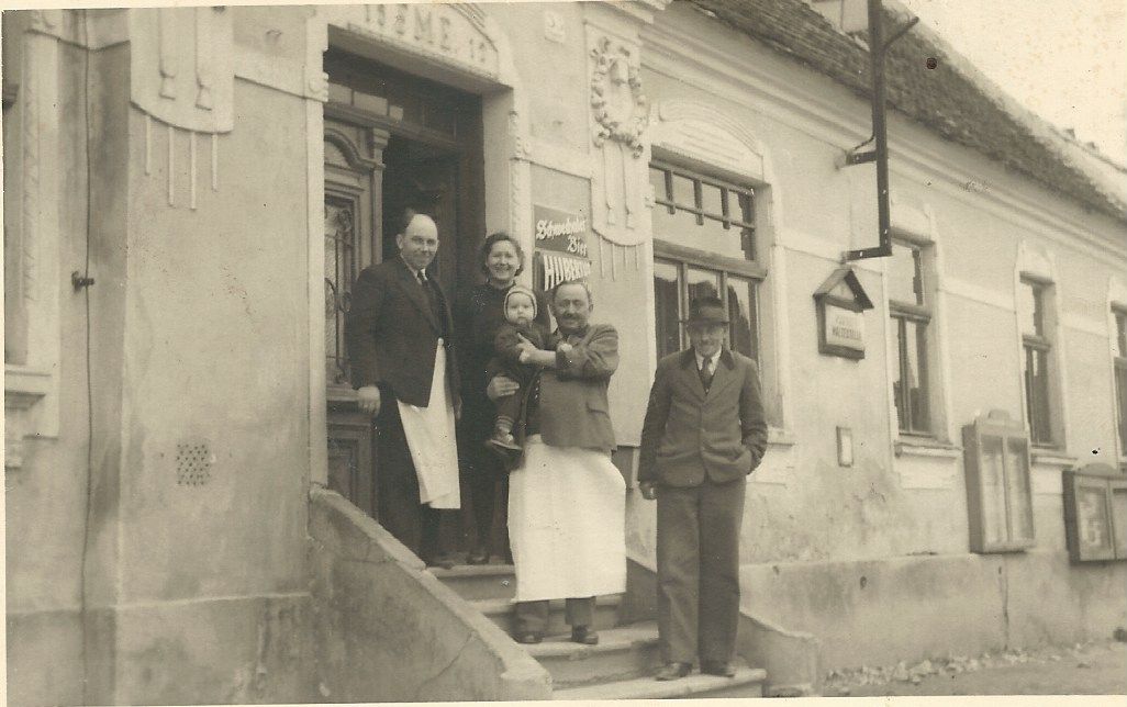 Inn 1953