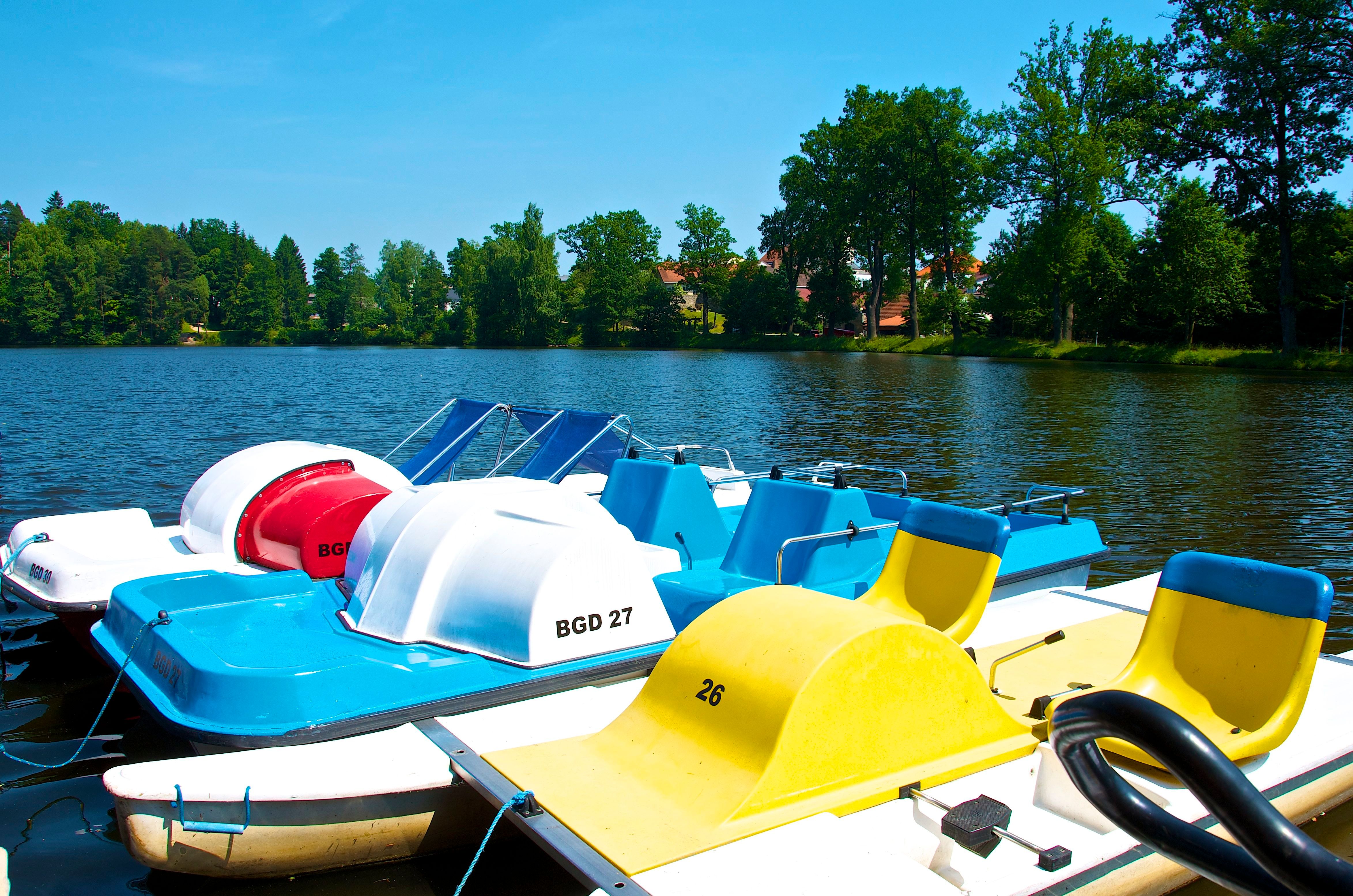 boat-rental-c-johannes-heissenberger
