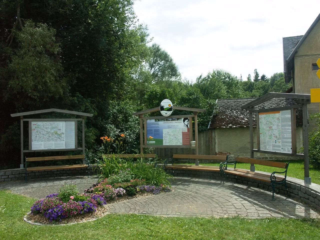 Karlstein circular hiking trail