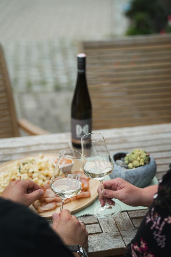 A couple enjoying a snack.