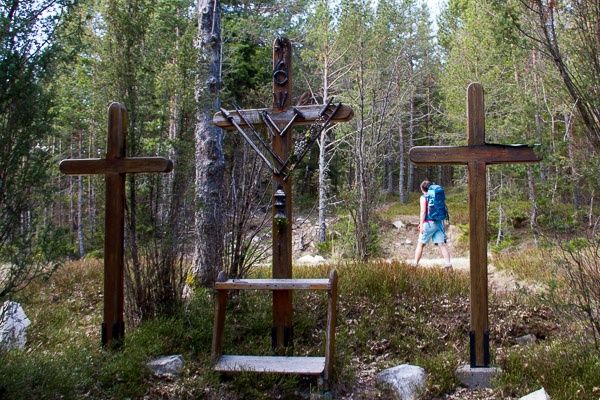 Pilgrim crosses
