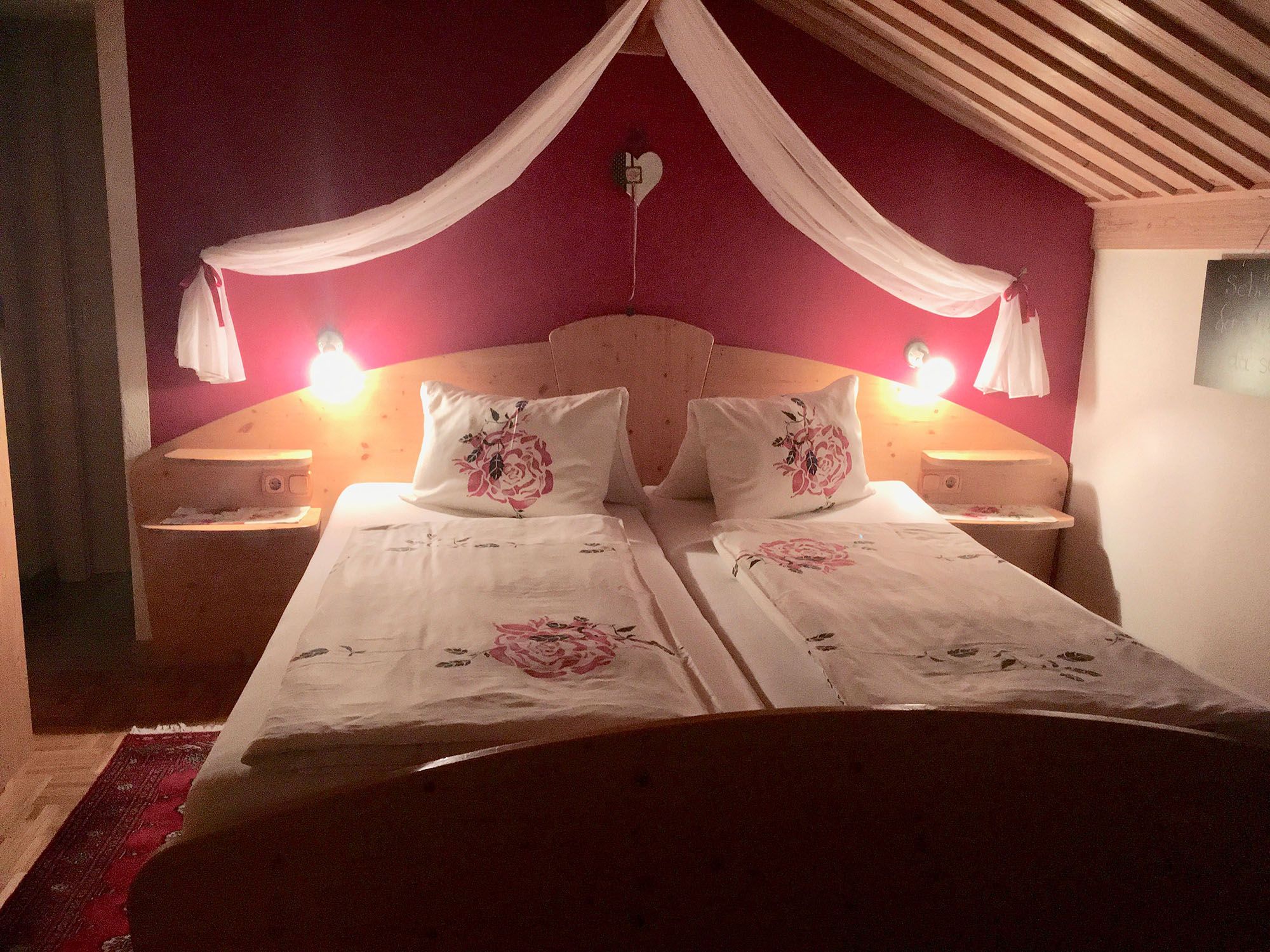 Rose room