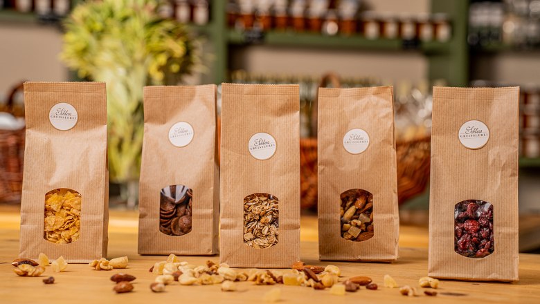 Products in the Schloss Greisslerei, © Schloss Greisslerei