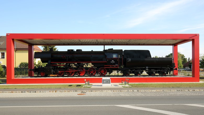 Monument locomotive, © Stadtgemeinde Strasshof