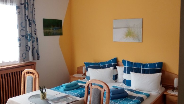 Bedroom, &copy; Margarete Aflenzer