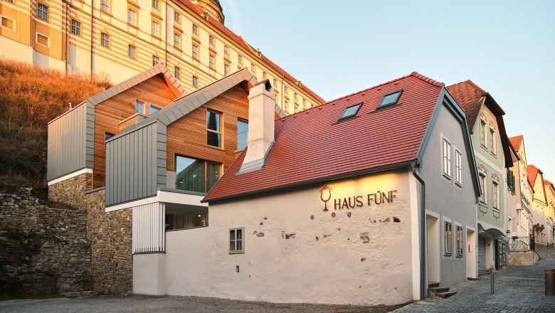 House Five with Melk Abbey, © Prof. Arch. DI Dietmar Kraus House Five with Melk Abbey, © Prof. Arch. DI Dietmar Kraus