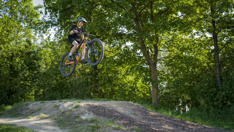Fun in the Persenbeug-Gottsdorf bike arena, &copy; Robert Herbst
