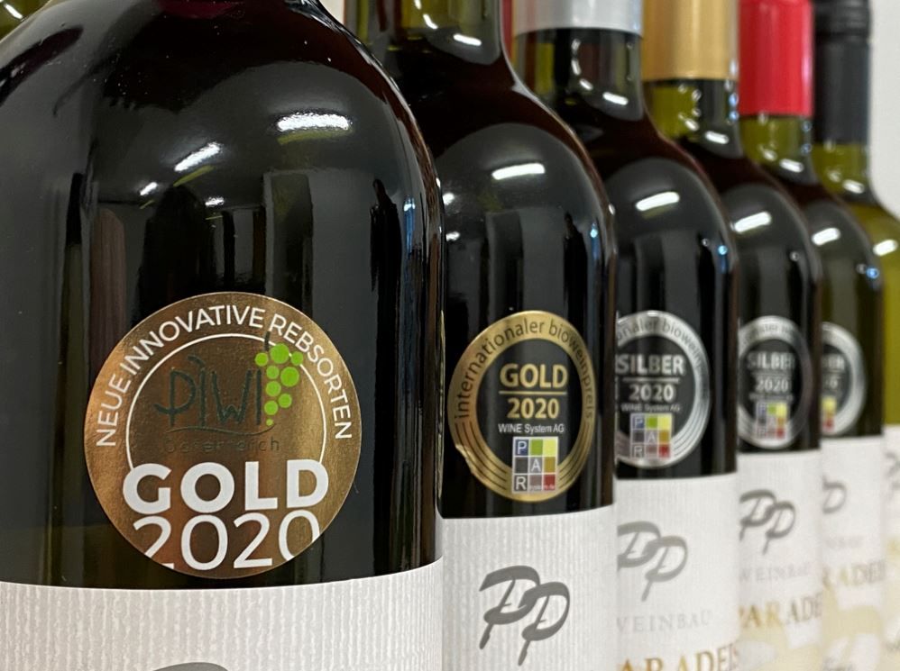 wine-assortment-c-peter-paradeiser