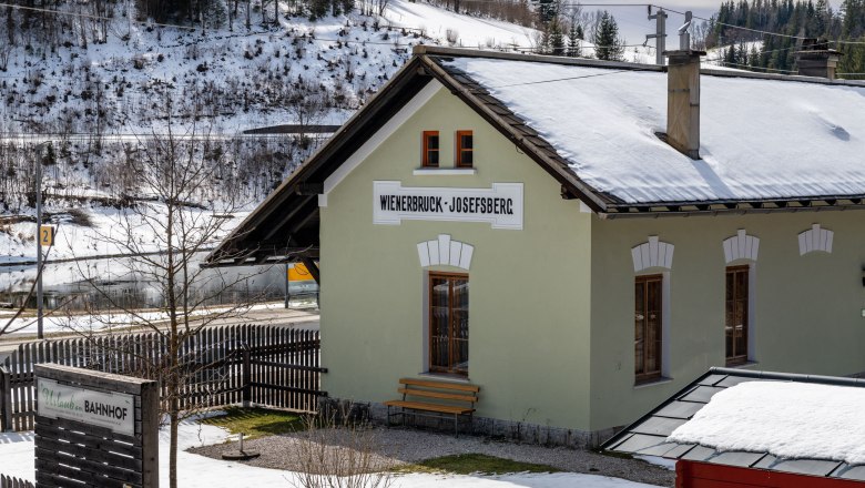 Vacation at the BAHNhof in winter, &copy; Veronika Nutz