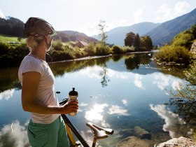 Sch&ouml;ne Ausblicke in die Natur s&auml;umen den Weg, &copy; schwarz-koenig.at