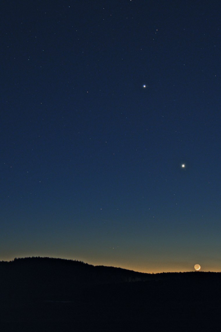 Jupiter, Venus and the Moon with the telescope., © Astronomisches Zentrum Martinsberg