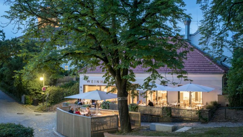 Wine house outside, © Weinhaus Kirchberg Gmbh