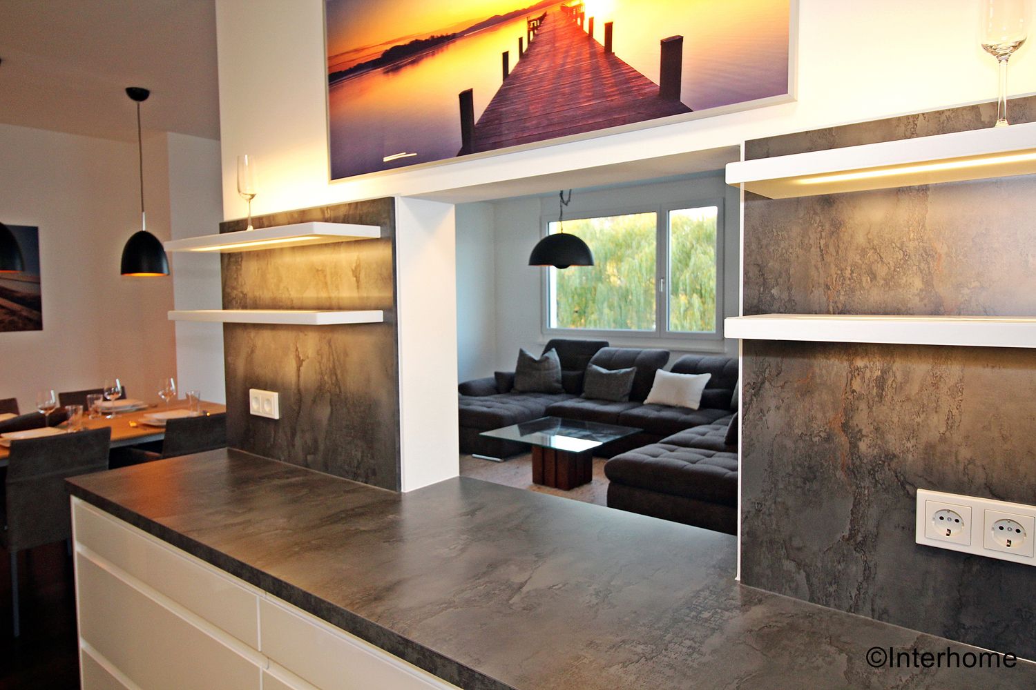 Kitchen with serving hatch towards the dining room 