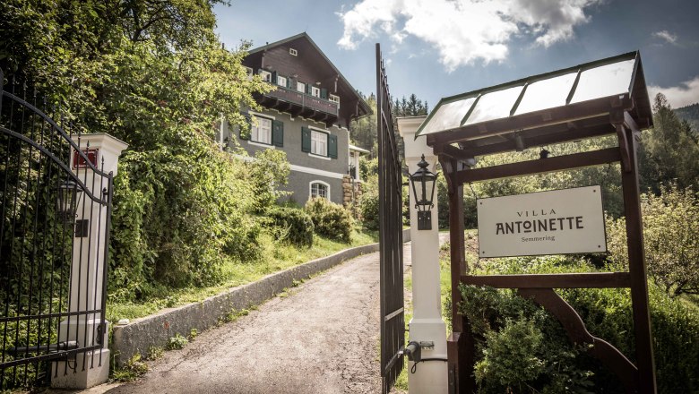 The miracle of Semmering - Villa Antoinette, © Matthias Kronfuss