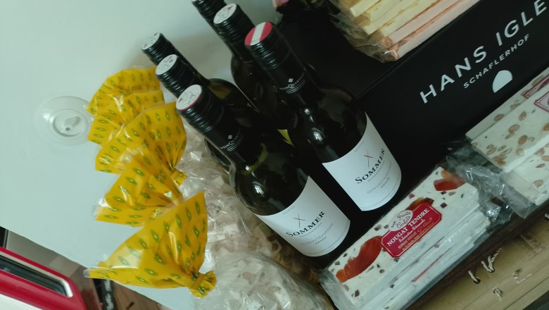 Assortment Vinothek Marktcafe Weinsusi, © Susanne Fitzner