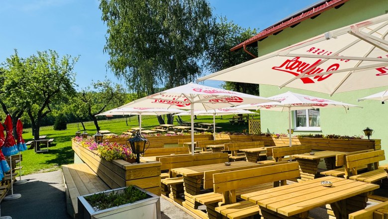 Guest garden, &copy; Schleichl