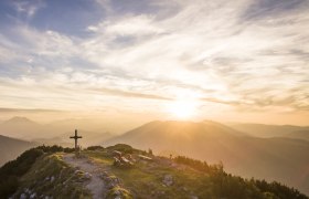 Sunrise over the Hochkar, © Niederösterreich-Werbung/Robert Herbst