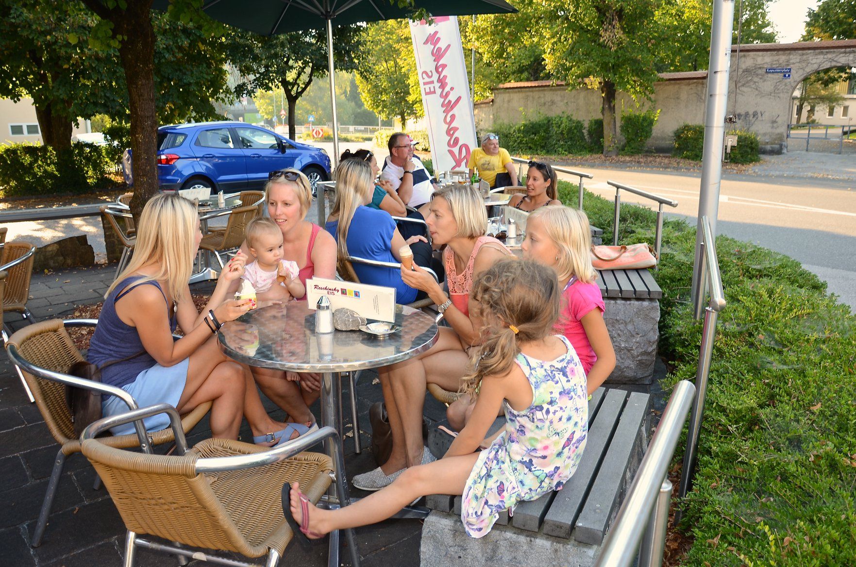 Reschinsky ice cream parlor