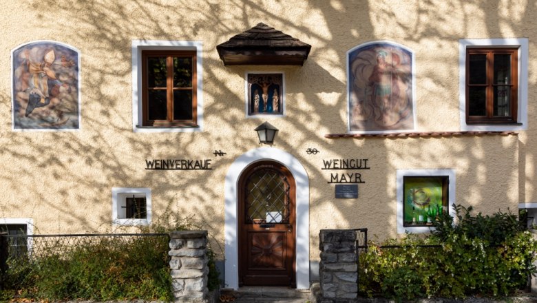 Winery Mayr facade, © Weingut Mayr
