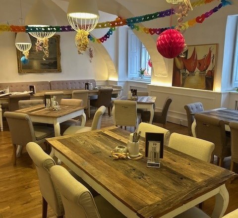 Landlady Kittsee, © Schlosswirtin Kittsee