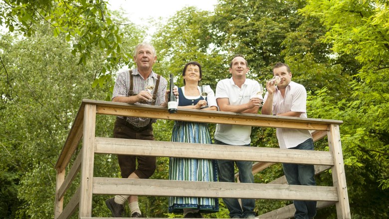 Viticulture Sch&auml;ffer, &copy; Weinbau Sch&auml;ffer