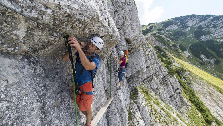 Sure-footed over the “Heli Kraft” via ferrata on the Hochkar, © Alexander Kaiser