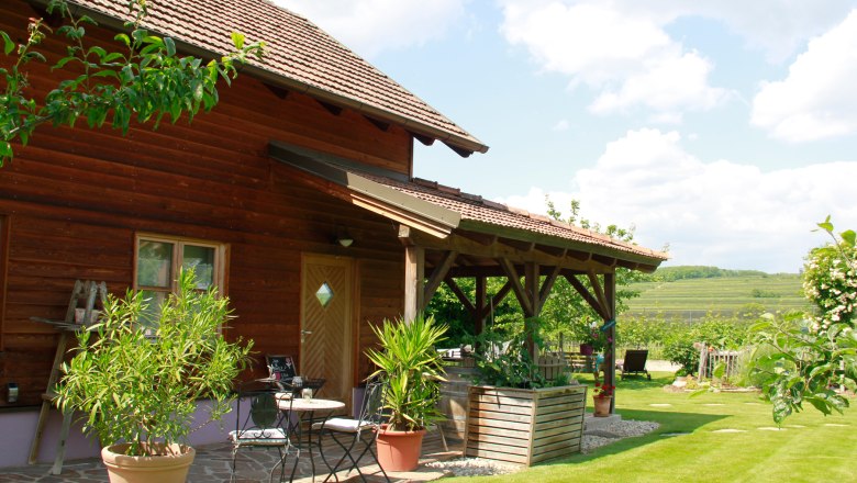 Garden and house, © Gebhard Auer