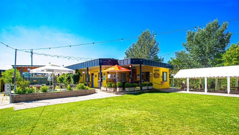 Reception ÖAMTC Donau Camping Krems, © ÖAMTC Zweigverein Krems Reception ÖAMTC Donau Camping Krems, © ÖAMTC Zweigverein Krems