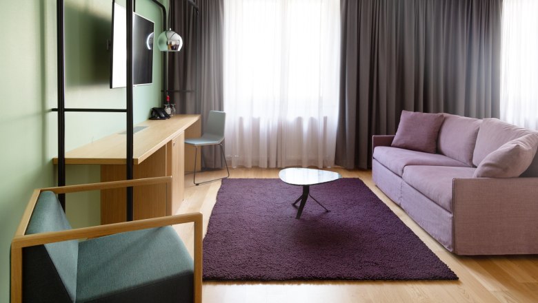 Junior Suite living area, © Peter Hruska