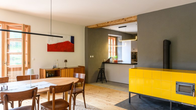 walster10_interior_dining_room_kitchen_tiled_stove_cgrapple, &copy; grapple