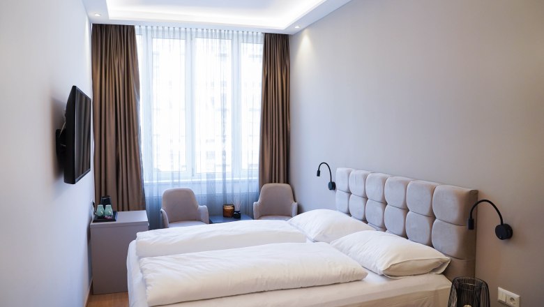 Room category A, &copy; Parkhotel